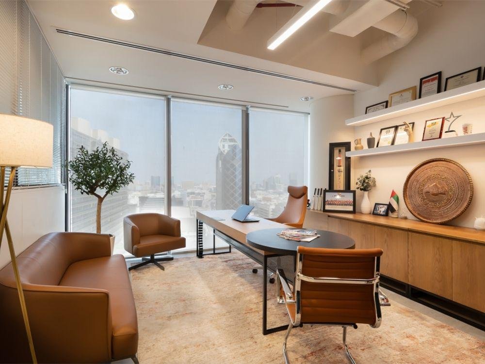 مقاسات مكتب المدير وكيفية اختيار المكتب المثالي